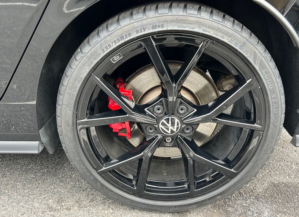 2024 Volkswagen Golf GTI SE