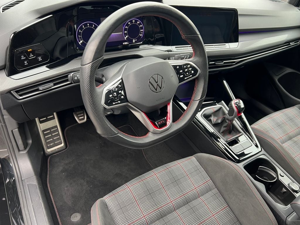 2024 Volkswagen Golf GTI SE
