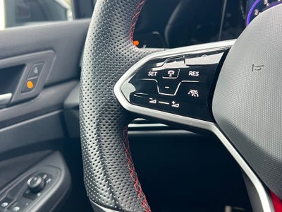 2024 Volkswagen Golf GTI SE