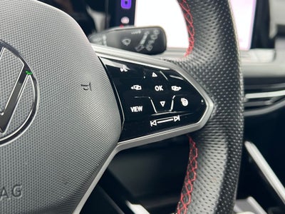 2024 Volkswagen Golf GTI SE