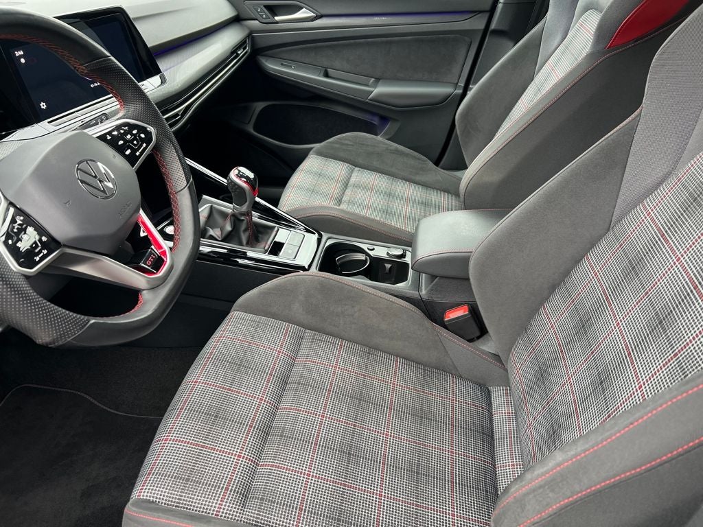 2024 Volkswagen Golf GTI SE