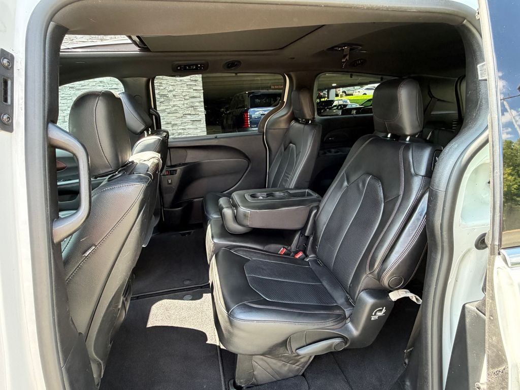 2020 Chrysler Pacifica Touring L Plus