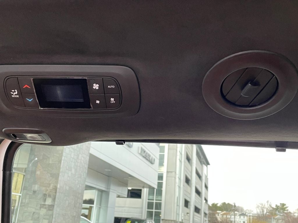 2021 Chrysler Pacifica Hybrid Pinnacle