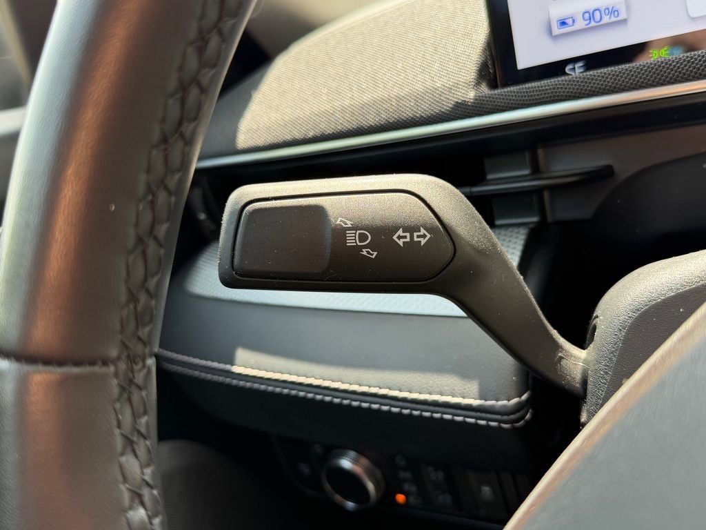 2022 Ford Mustang Mach-E Select