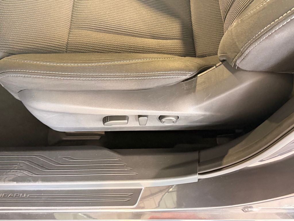2022 Subaru Legacy Premium