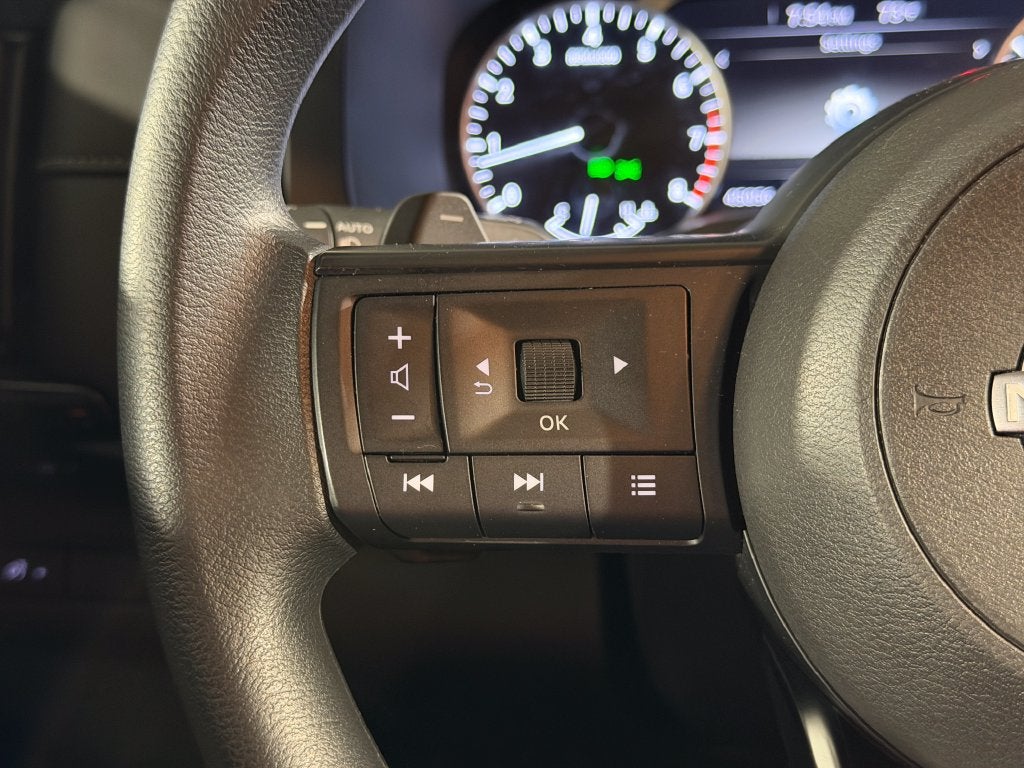 2024 Nissan Pathfinder S