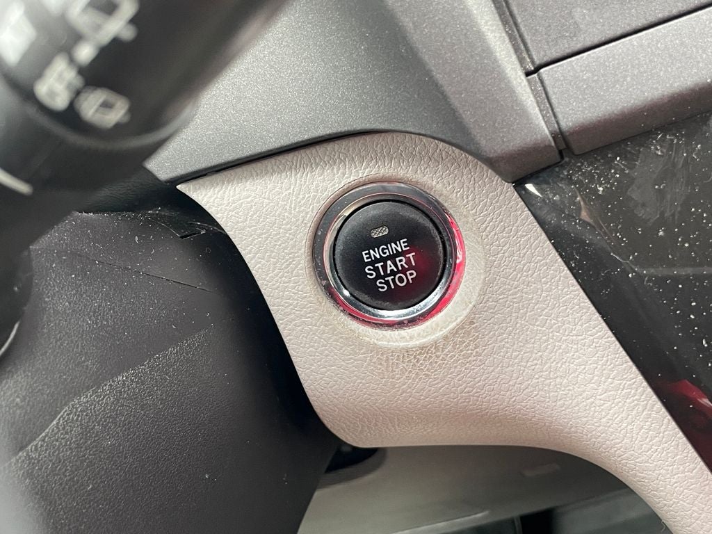 2018 Toyota Sienna XLE 8 Passenger