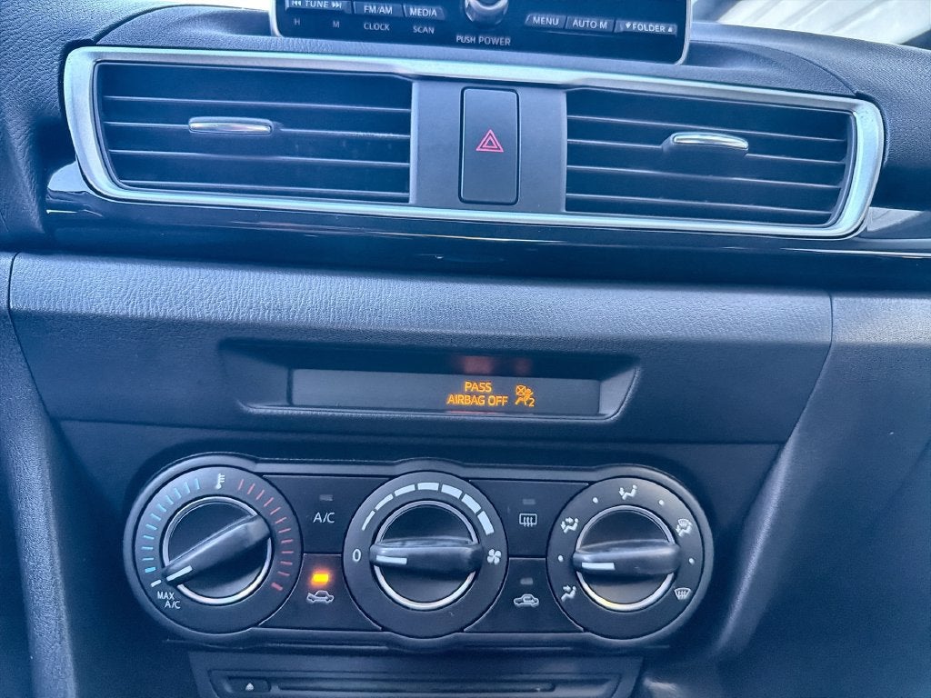 2014 Mazda Mazda3 i Touring