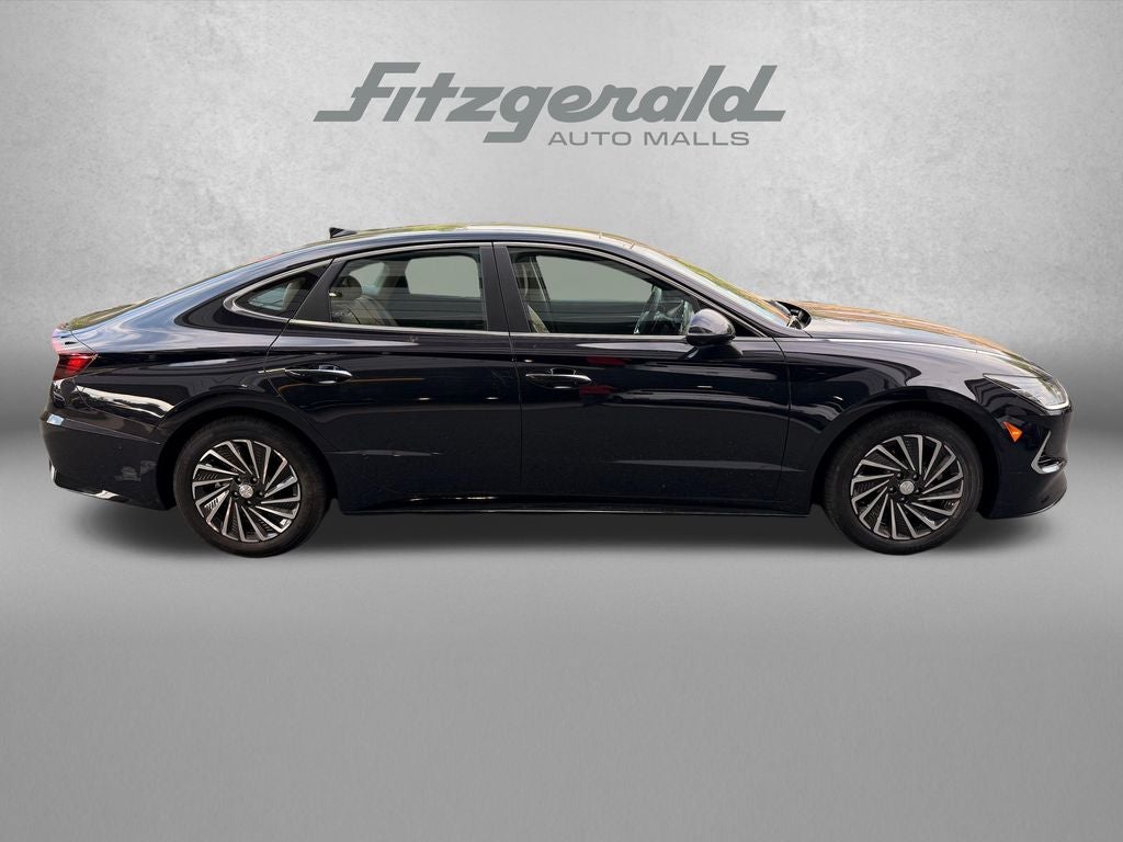 2023 Hyundai Sonata Hybrid Limited