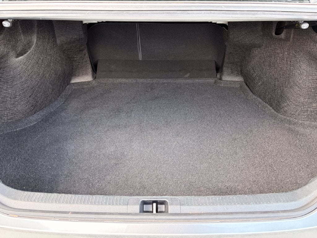 2023 Toyota Camry Hybrid XLE