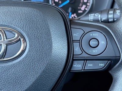 2022 Toyota RAV4 Hybrid XLE