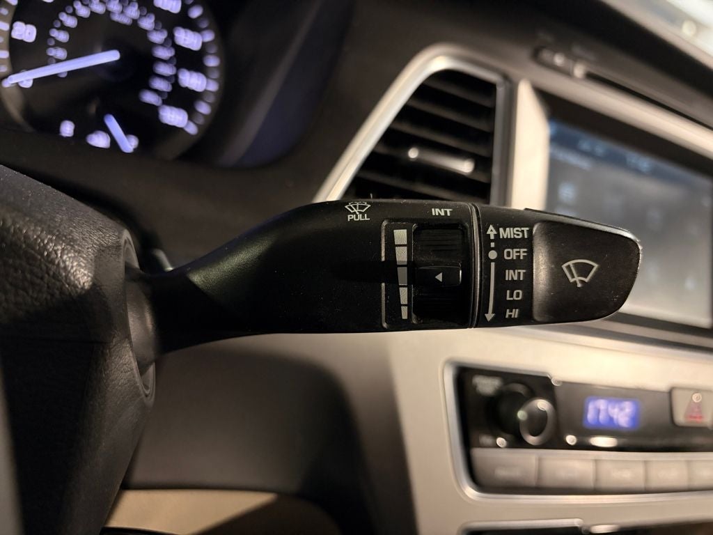 2016 Hyundai Sonata Base