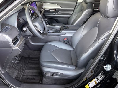 2025 Toyota GRAND HIGHLANDER XLE