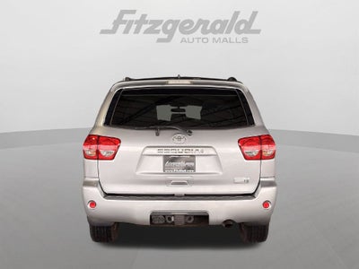2017 Toyota Sequoia SR5 5.7L