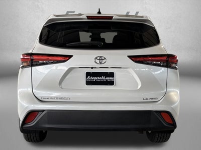 2022 Toyota HIGHLANDER LE