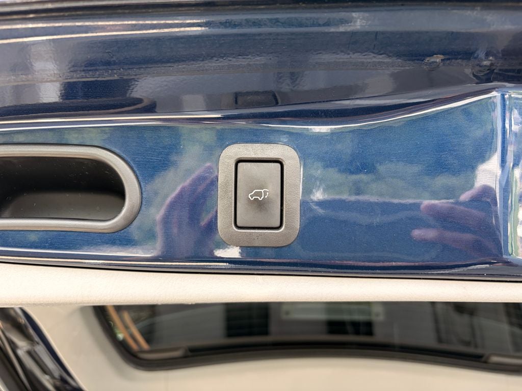 2016 Toyota Highlander Limited Platinum V6