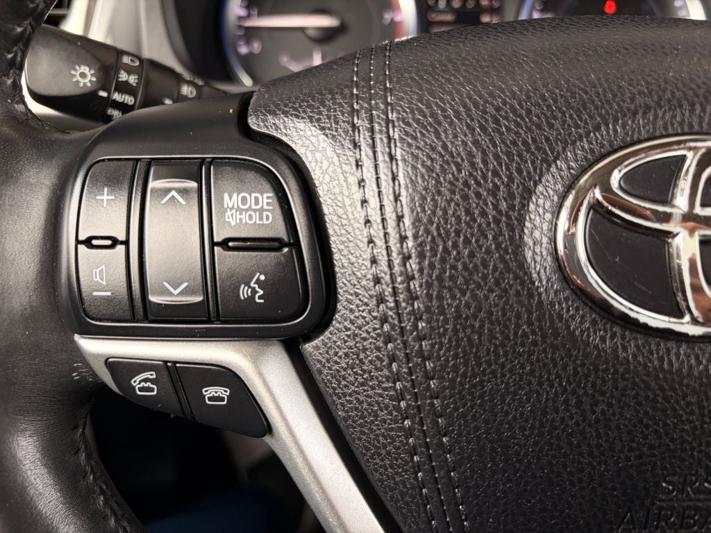 2016 Toyota Highlander Limited Platinum V6