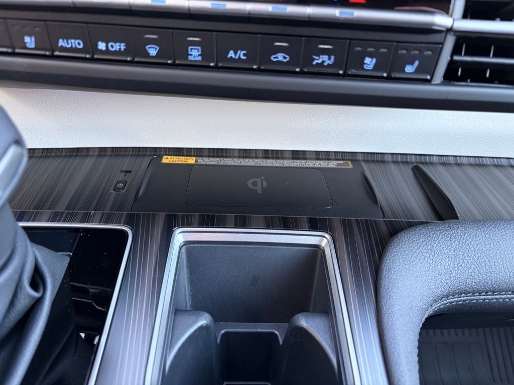 2024 Toyota SIENNA PLT AWD Platinum 7 Passenger