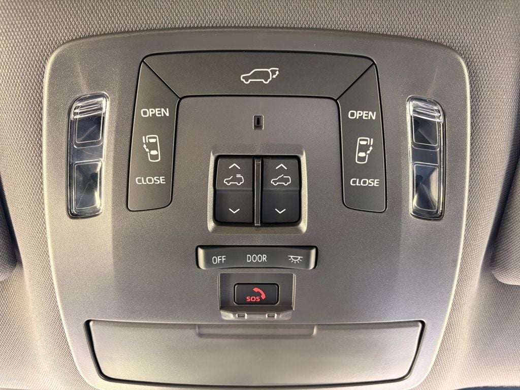 2024 Toyota SIENNA PLT AWD Platinum 7 Passenger