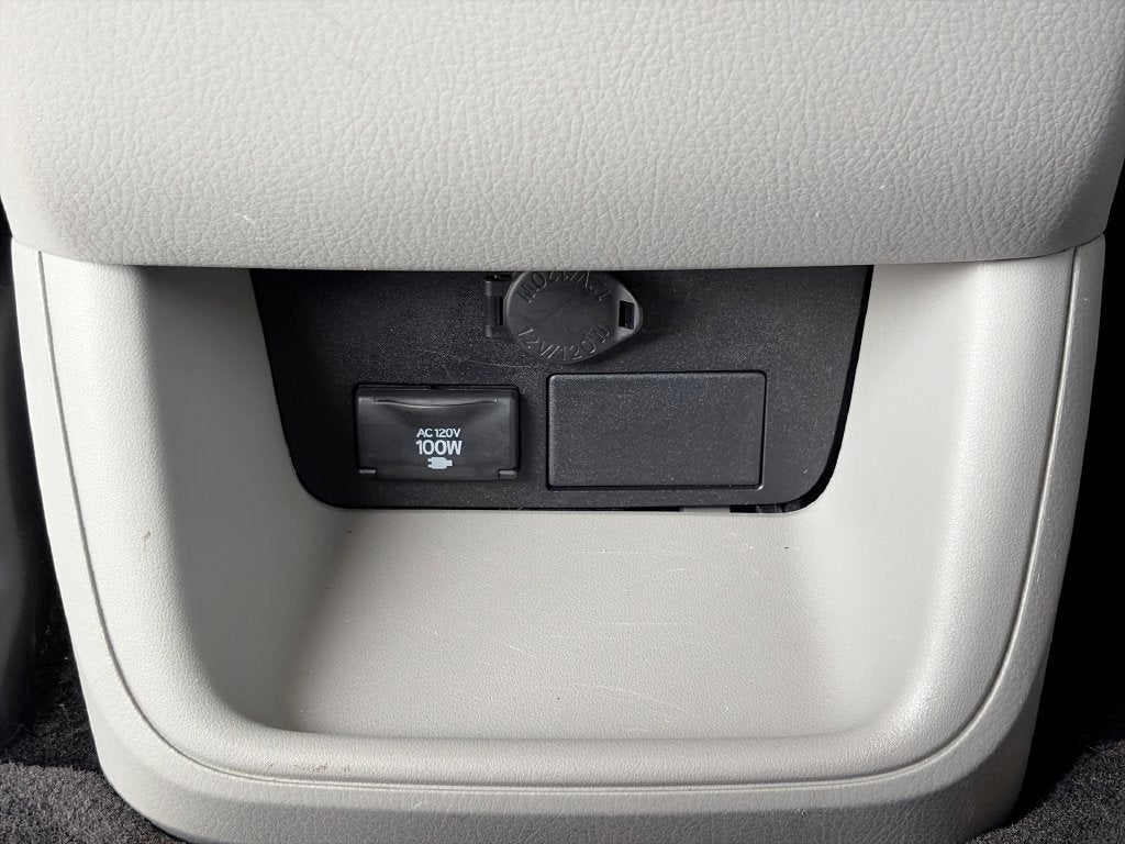 2014 Toyota HIGHLANDER XLE V6