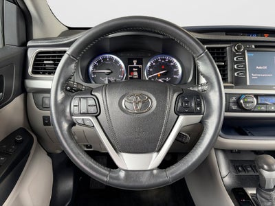 2014 Toyota HIGHLANDER XLE V6
