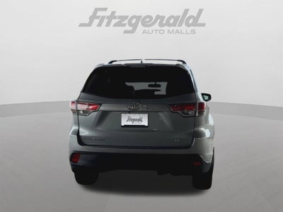 2014 Toyota HIGHLANDER XLE V6