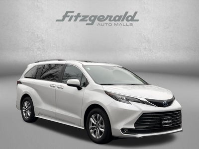 2025 Toyota SIENNA XLE AWD XLE 7 Passenger