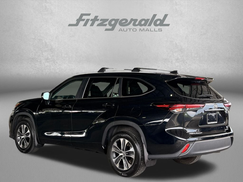 2024 Toyota Highlander XLE