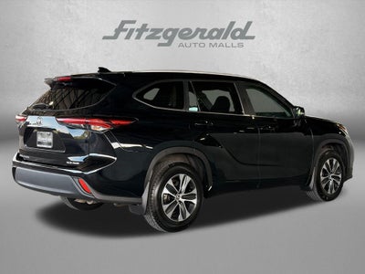 2025 Toyota Highlander XLE