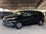 2025 Toyota Sienna LE 8 Passenger