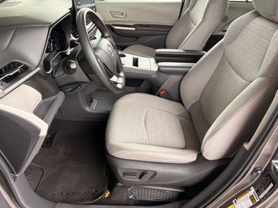 2024 Toyota Sienna LE 8 Passenger