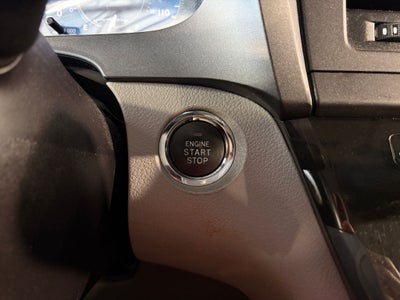 2019 Toyota SIENNA XLE 3.5L XLE 8 Passenger