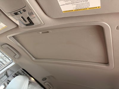 2019 Toyota SIENNA XLE 3.5L XLE 8 Passenger