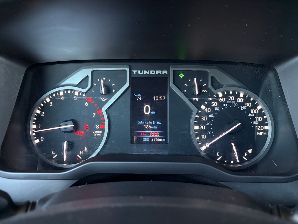 2023 Toyota TUNDRA 4X4 SR