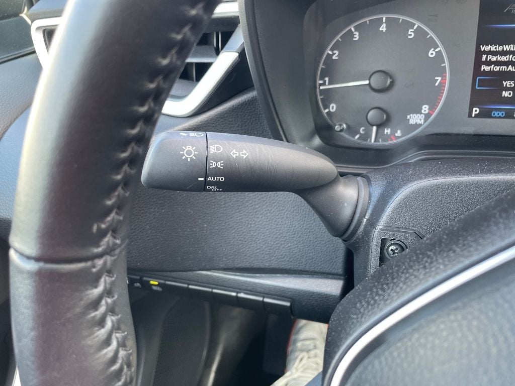 2025 Toyota COROLLA SE