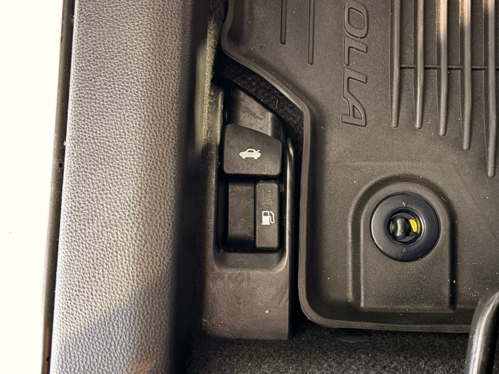 2022 Toyota COROLLA SE Nightshade