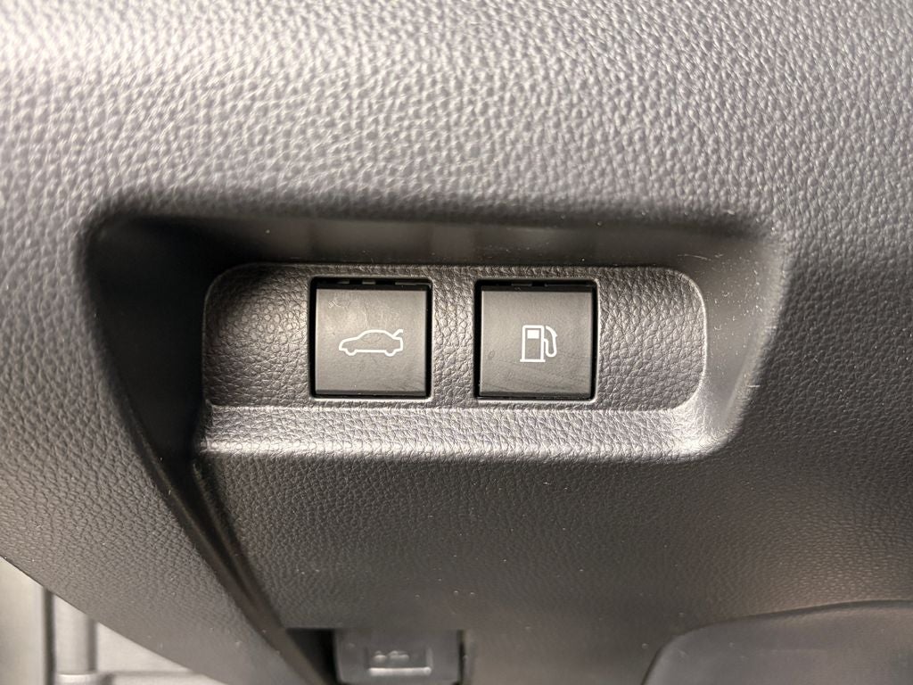 2023 Toyota Toyota Crown LTD Limited