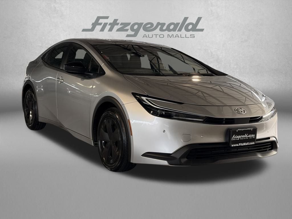 2025 Toyota PRIUS LE