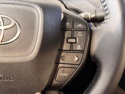 2025 Toyota PRIUS LE