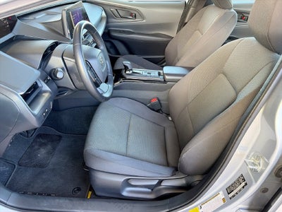 2025 Toyota Prius LE