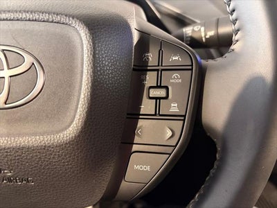 2025 Toyota PRIUS LE