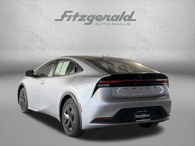 2025 Toyota PRIUS LE