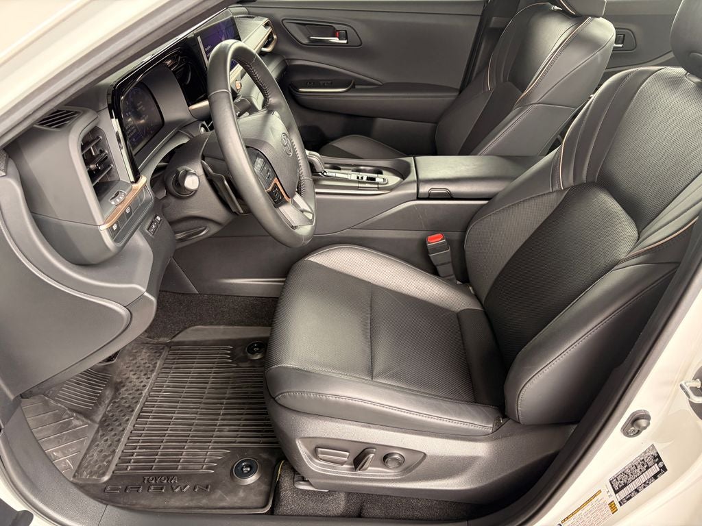 2023 Toyota Toyota Crown Platinum