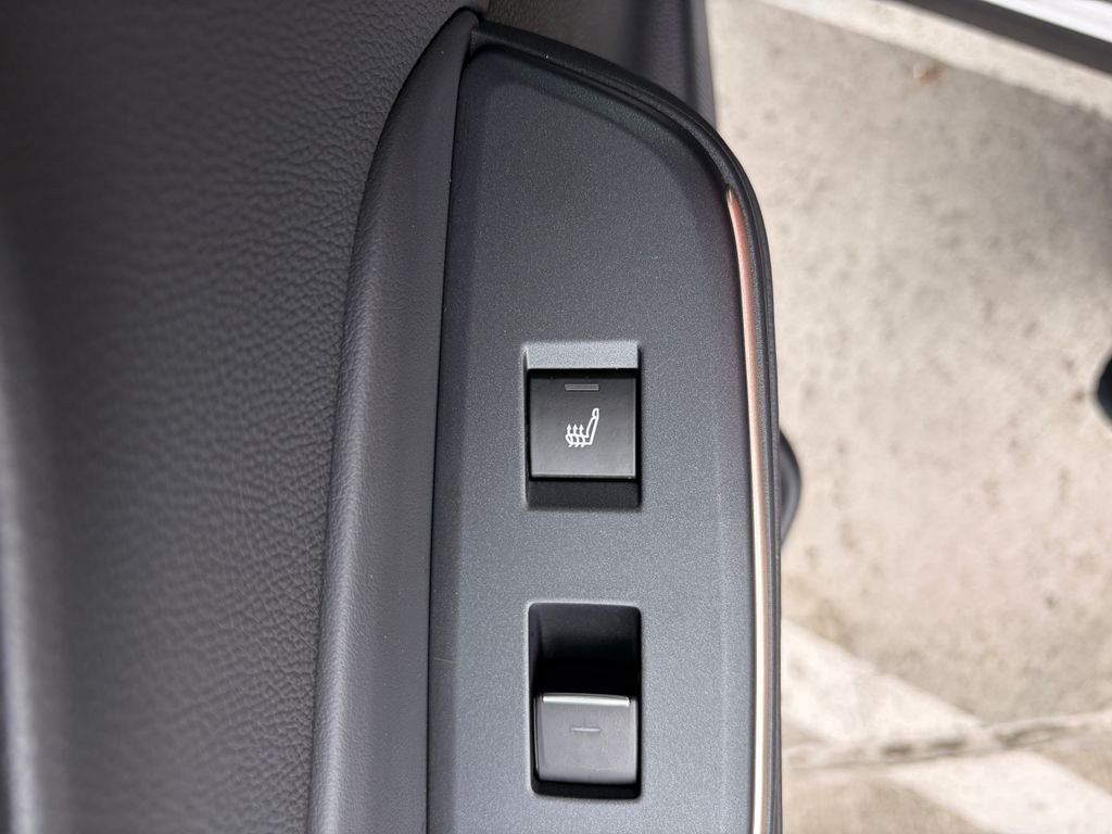 2023 Toyota Toyota Crown Platinum