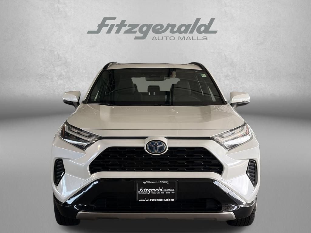 2022 Toyota RAV4 HYBRID SE