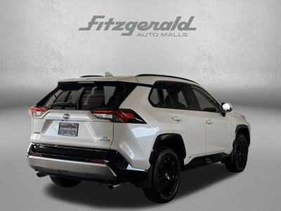 2022 Toyota RAV4 HYBRID SE