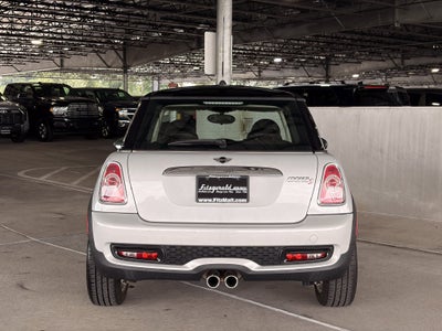 2012 MINI Hardtop Base