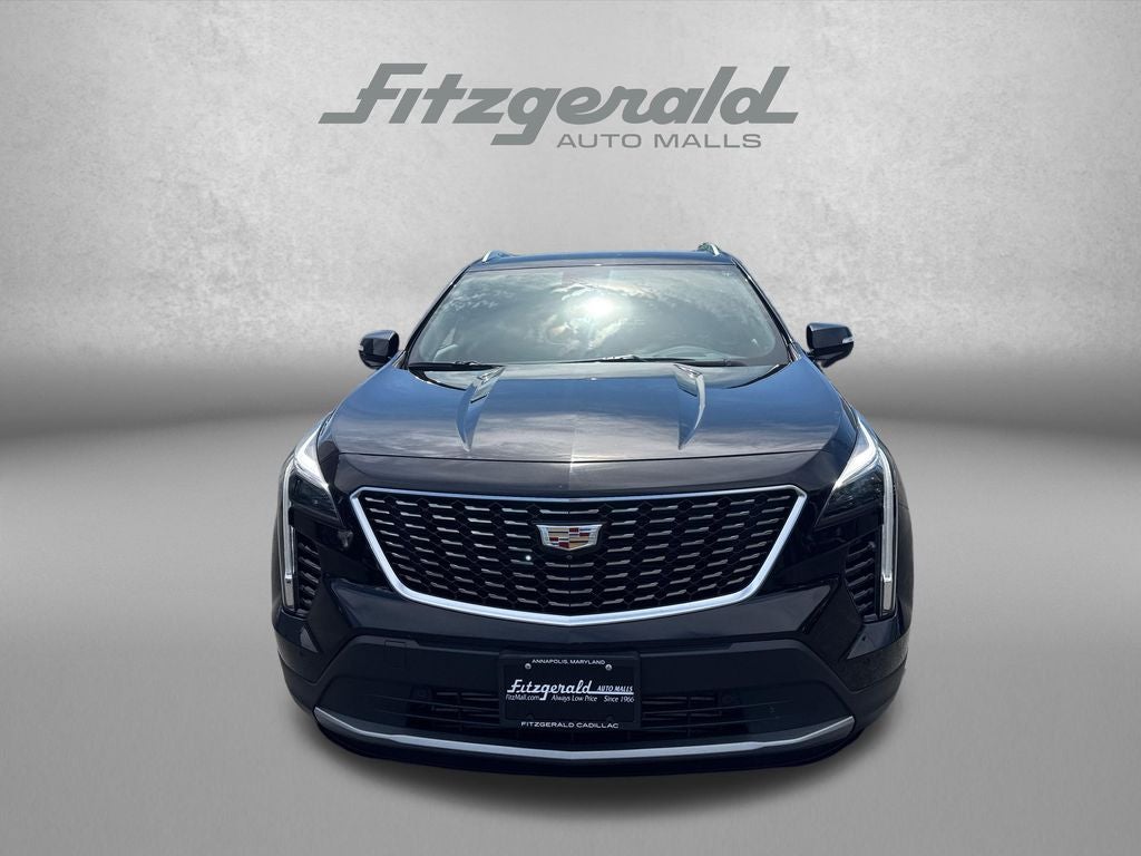 2022 Cadillac XT4 Premium Luxury