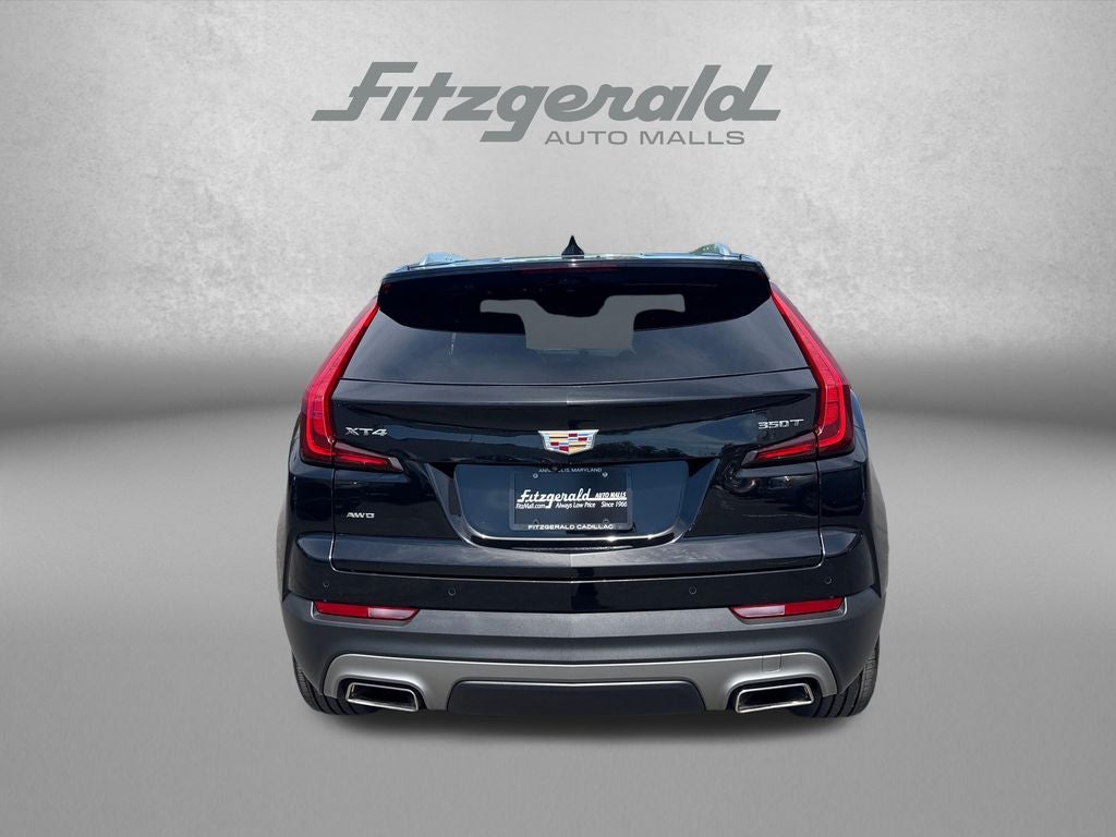 2022 Cadillac XT4 Premium Luxury