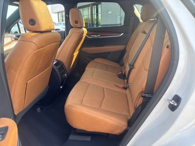 2022 Cadillac XT5 Premium Luxury